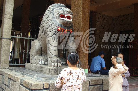 tượng Bà Chúa Xứ