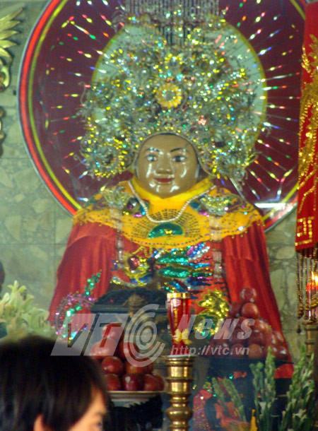 tượng Bà Chúa Xứ