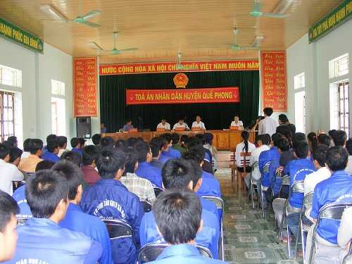 cướp ngân hàng, bi hài, nghệ an