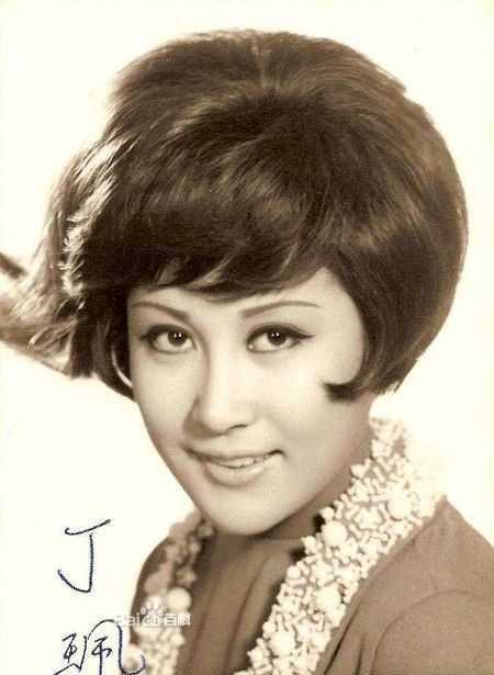 Lý Tiểu Long Đinh Bội