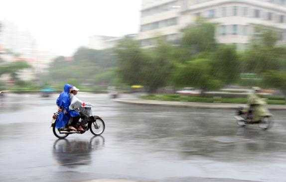 không khí lạnh, áp thấp nhiệt đới, mưa giông