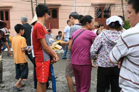 hội chọi trâu Đồ Sơn, Hải Phòng, 'ông trâu', 'phe vé'
