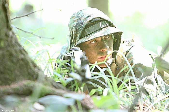 Tất cả đều tập trung cao độ vào bài huấn luyện của mình