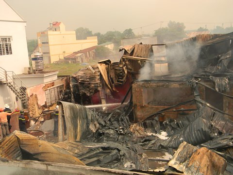 TX. Dĩ An, công nhân, thiệt hại, di dời tài sản