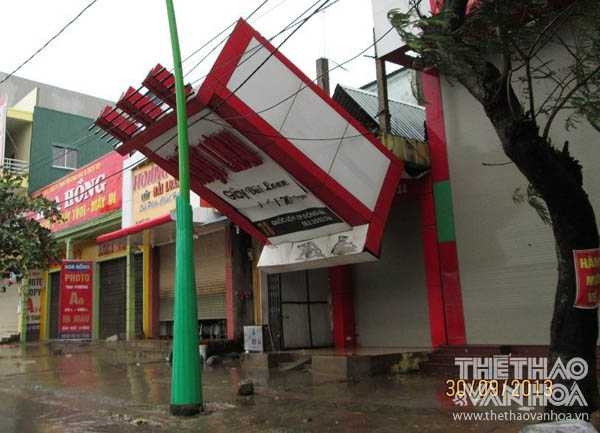 miền trung, bão wutip, bão số 10, siêu bão, tàn phá, ngổn ngang