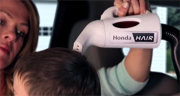 Trong dịp ra mắt mẫu Odyssey 2014, Honda đã giới thiệu hệ thống HondaVac với máy làm tóc mang tên HondaHai, một vật dụng thú vị cho các bà mẹ.