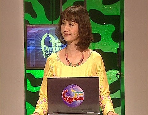 Với lối dẫn chương trình nhẹ nhàng, thân thiện, MC Tùng Chi đã để lại dấu ấn khó quên trong lòng khán giả. 