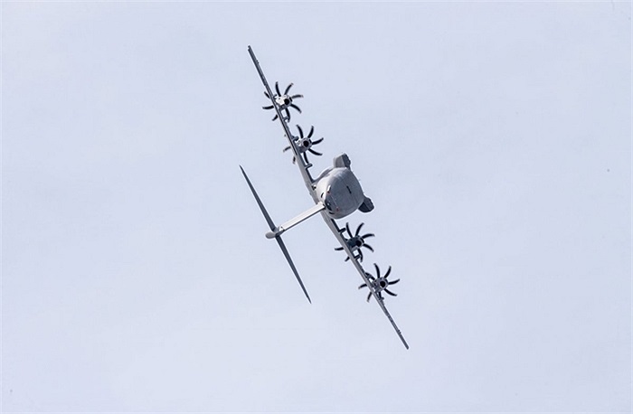 Vì là máy bay quân sự nên A400M cũng có tính cơ động và khả năng nhào lộn