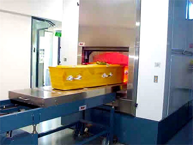 Nhiệt độ trong lò được điều chỉnh ở mức từ 850 độ C - 1200 độ C.