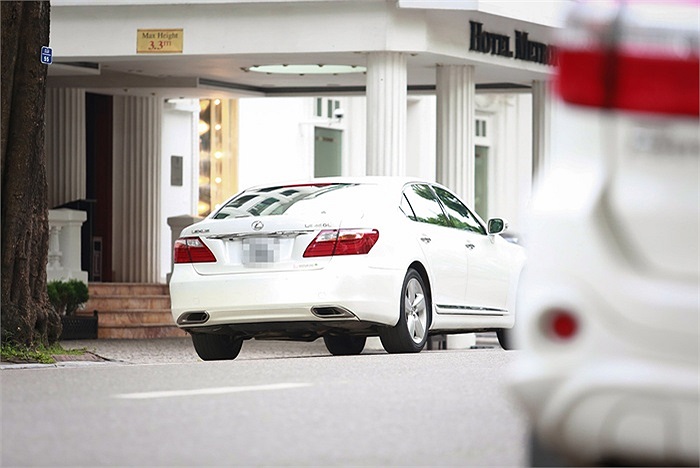 Với một vóc dáng thon gọn và gợi cảm, Quỳnh Nga trở nên khá đắt show event.