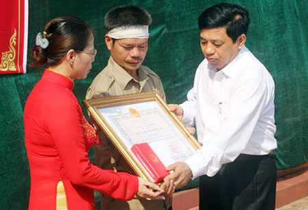 nguyễn văn nam, liệt sỹ, dũng cảm, cứu người, nghệ an