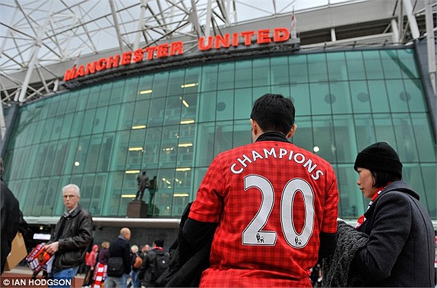 Các CĐV MU muốn mở các khu Fanzone để tăng thêm bầu không khí náo nhiệt ở Old Trafford