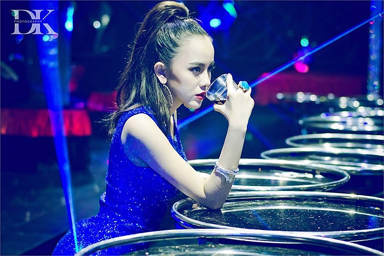 Myno là 'phù thủy âm nhạc' đắt show bậc nhất Việt Nam.