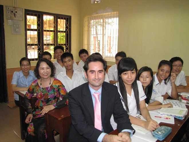 Khalid Muhmood, Đường lên đỉnh Olympia, Rung chuông vàng, tận tâm, giáo dục việt nam