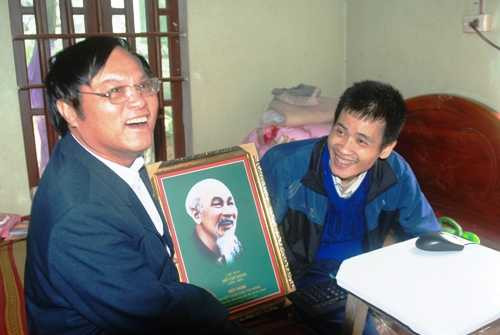 Anh Nguyễn Mạnh Cường người khuyết tật