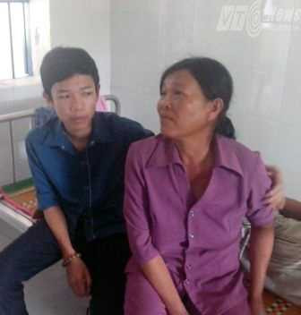 Nguyễn Văn Minh mất tiền bị cấm thi