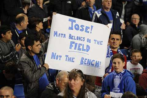 cổ đông viên kêu gọi cho mata vào sân