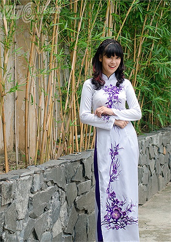 Đăng ký dự thi trường ĐH Văn hóa Hà Nội - khoa quản lý văn hóa, Hoàng Yến thi ba môn là văn, năng khiếu và thuyết trình. 