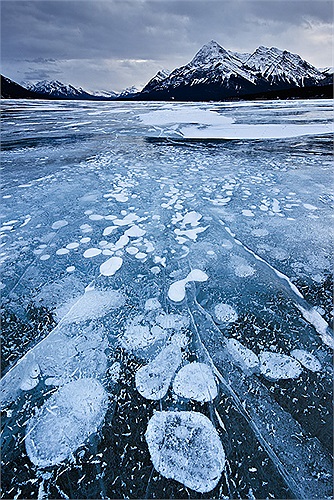 ... tạo nên những cột băng cực kỳ ấn tượng như trong hình. 