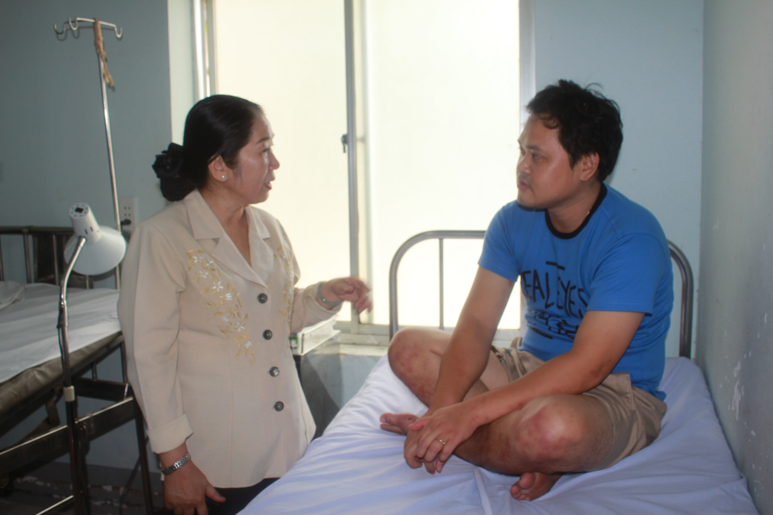 TP.HCM, Cần Giờ, Lật tàu, chìm tàu, điện thoại, áo phao