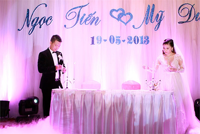 Họ cùng thề ước sống bên nhau đầu bạc răng long