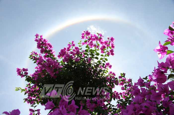 Đây chỉ là hiện tượng khúc xạ ánh sáng?