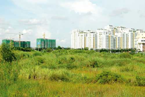 Ủy ban Thường vụ Quốc hội đề nghị Quốc hội cho phép thông qua dự án luật Đất đai sửa đổi sau khi thông qua dự thảo sửa đổi Hiến pháp tại kỳ họp tháng 10 năm nay