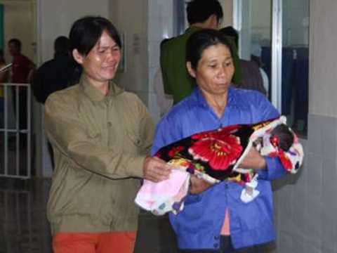 trẻ sơ sinh tử vong