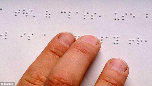 Môi, lưỡi, ngón tay là những bộ phận cảm nhận vật thể và khoảng cách rất tốt