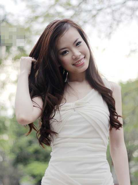 Hà Trang trong buổi gặp gỡ với tỷ phú Warren Buffett