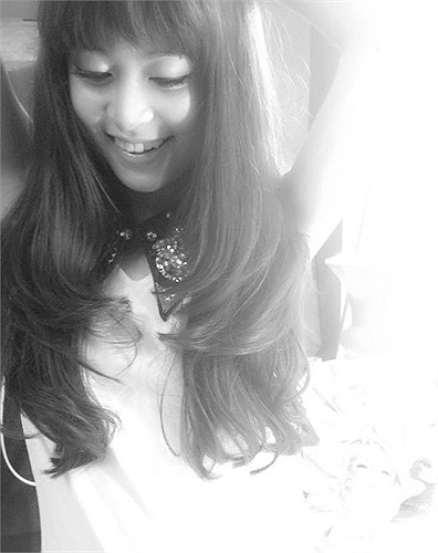 Hoàng Thùy Linh trở thành tiêu điểm khắp các trang báo mạng, khi ngày hôm qua, scandal sex của cô bỗng dưng bị 'xới lại' trong một bài phỏng vấn được thực hiện từ cách đây hơn nửa năm.