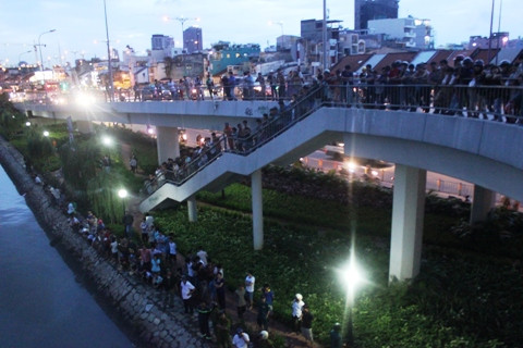 đạo chích, chết thảm, nhảy kênh, tàu hủ