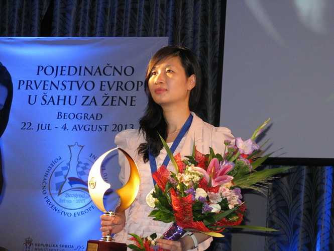 Ky thu Hoang Thanh Trang