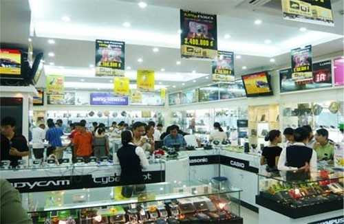 Từ 2011 đến nay, mỗi năm thị trường điện máy lại chứng kiến sự ra đi của một "ông lớn".