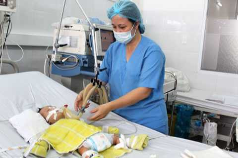 Đà Nẵng, bệnh nhi, cứu sống, bệnh tim, hiếm gặp, hy hữu