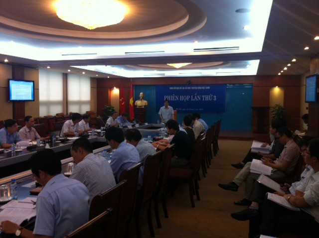 Đà Nẵng sẽ là thành phố thí điểm việc số hóa truyền hình mặt đất và ngừng phát sóng truyền hình tương tự vào ngày 30/06/2015. 