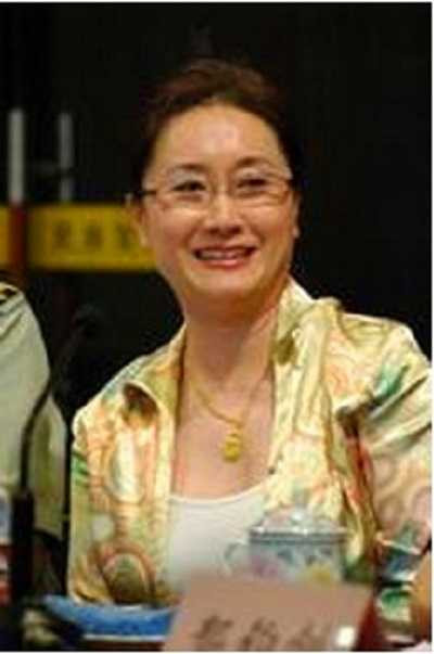 Hồng Kim Bảo