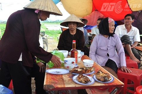 dân lập chiến lũy