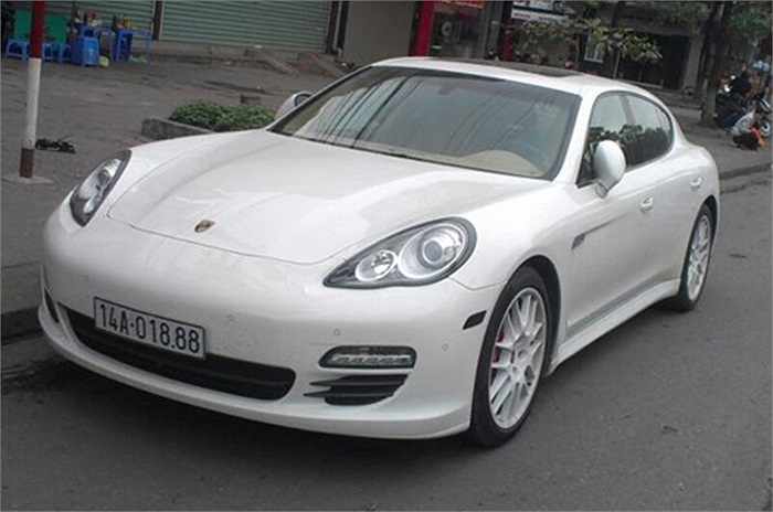 Porsche Panamera Turbo S.