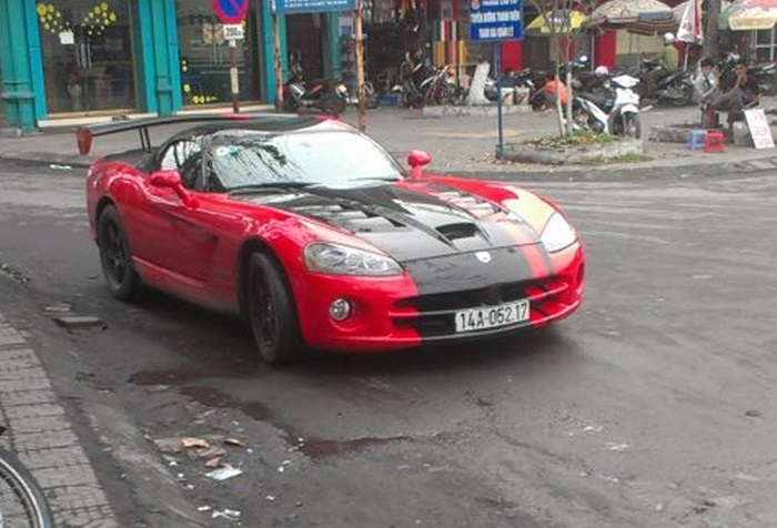 Xe thể thao hàng hiếm Dodge Viper.