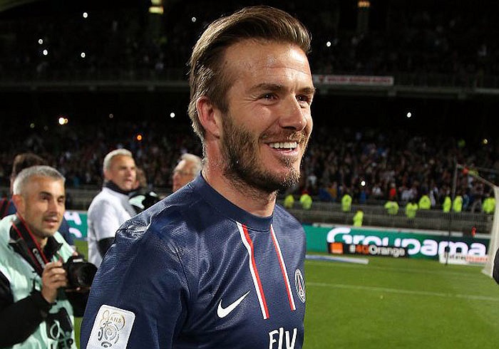 Anh trở thành cầu thủ người Anh đầu tiên đoạt 4 chức vô địch quốc gia tại 4 giải đấu khác nhau