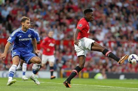 Welbeck dường như là một khắc tinh của Mourinho 