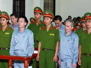 đoàn văn vươn, hủy hoại tài sản, bị hại, sơ thẩm