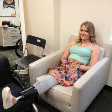 vi khuẩn 'ăn thịt' tấn công