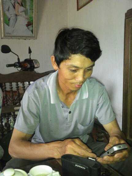 Bí thư chi bộ Mã Văn Hùng 