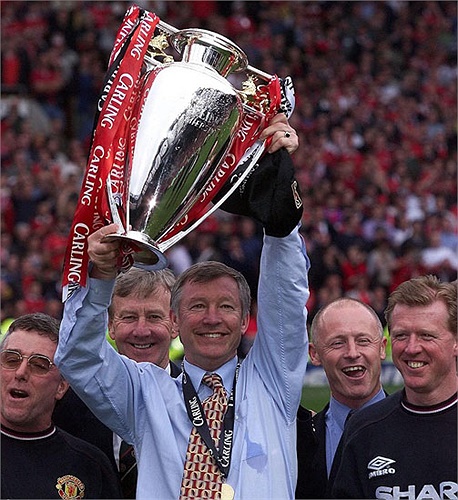 Alex Ferguson tiếp tục lên ngôi vào năm 1999