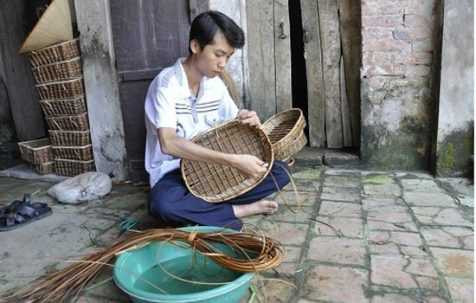 Thủ khoa nghèo Lê Đức Duẩn nhận được sự quan tâm của Bộ trưởng Bộ Quốc phòng 