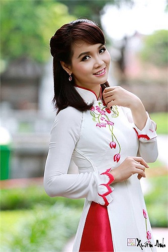 Nữ diễn viên Mai Thu Huyền của 'Những ngọn nến trong đêm' ngày nào vẫn đẹp như thuở 18.