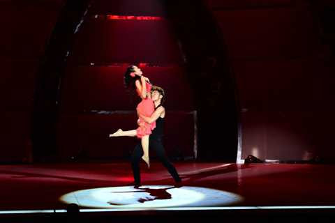 Minh Tu và Đinh Hai 