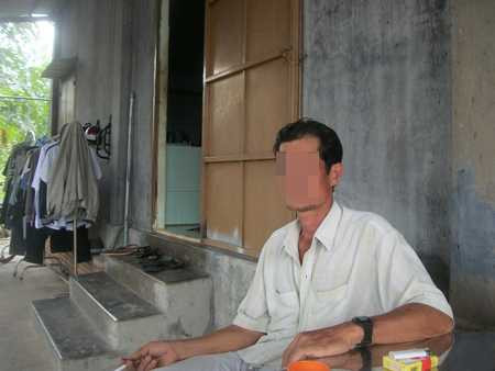 tiêm thuốc độc, đòi ly hôn